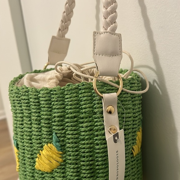 Anthropologie By Anthropologie Raffia Straw Lemon Fruit Bucket Bag Green NWT - Picture 7 of 12